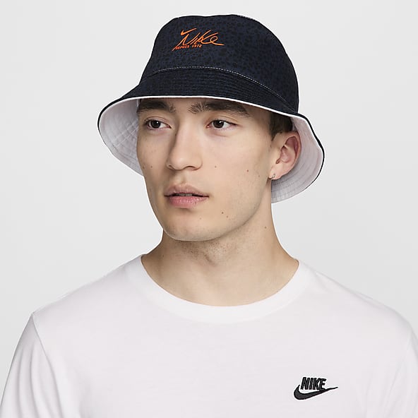 Nike safari hat top